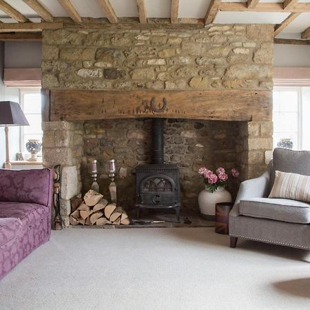 Forthay Bed And Breakfast North Nibley Экстерьер фото